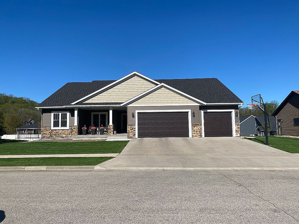 814 Granum St, Holmen, WI 54636 Zillow