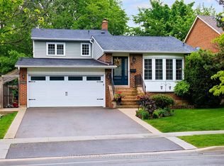 2818 Folkway Dr, Mississauga, ON L5L2H9