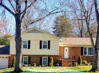 112 Abingdon Way, Greenville, SC 29615