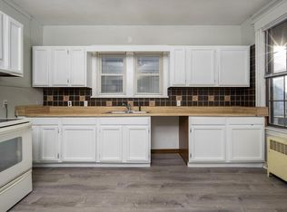 857 7th Ave, Troy, NY 12182