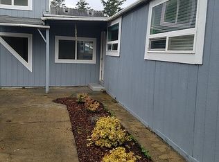 220 SW 29th St, Seal Rock, OR 97365