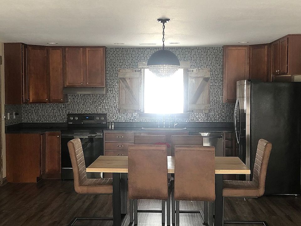 Kitchen/dining area 