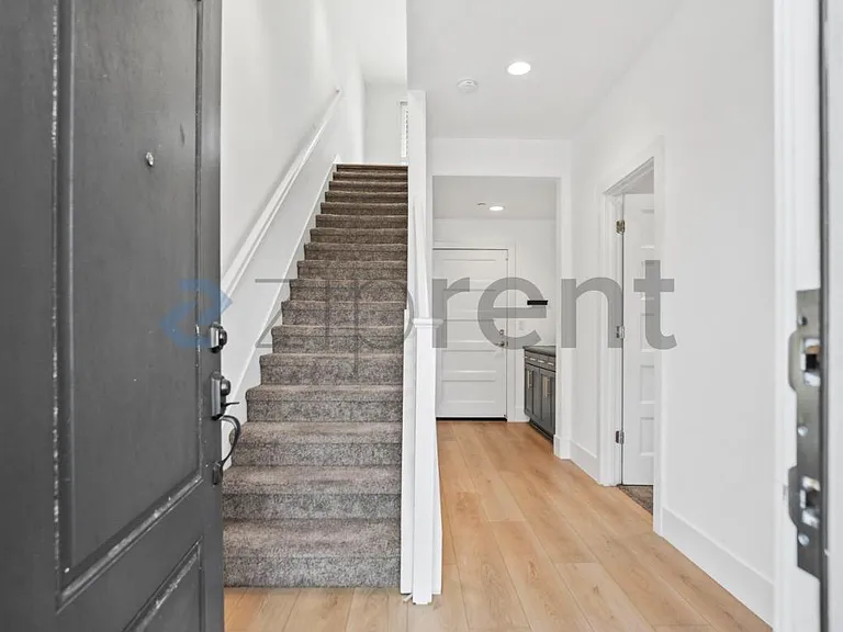 1311 S Milpitas Blvd — Photo 4