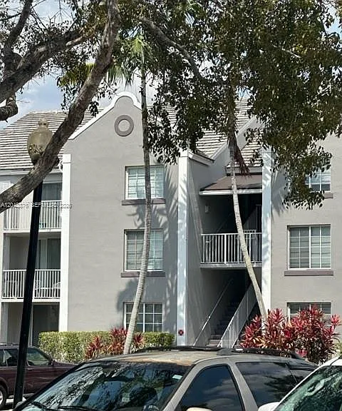 11155 SW 5th Pl #205 — Photo 31