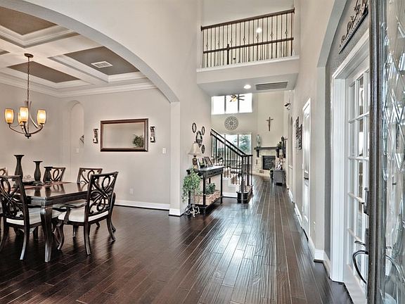 4th image of 5802 Eden Crest Ct