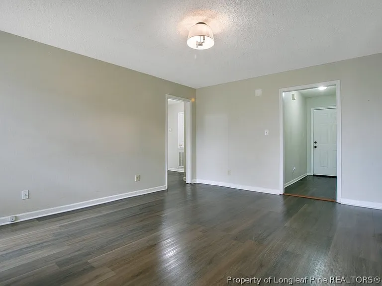 5319 Thackeray Dr — Photo 11