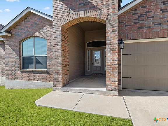 3rd image of 1122 Fawn Lily Dr