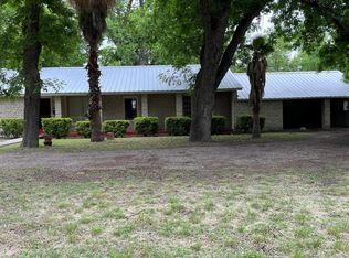 501 Gilchrist Ln, Del Rio, TX 78840
