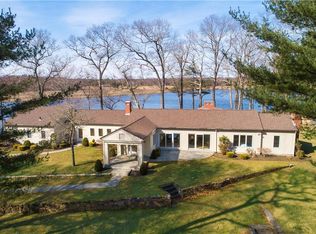 25 Pojac Point Rd, North Kingstown, RI 02852