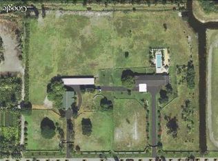 10561 Heritage Farm Rd, Lake Worth, FL 33449