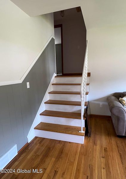 4th image of 136 E Palmer Avenue