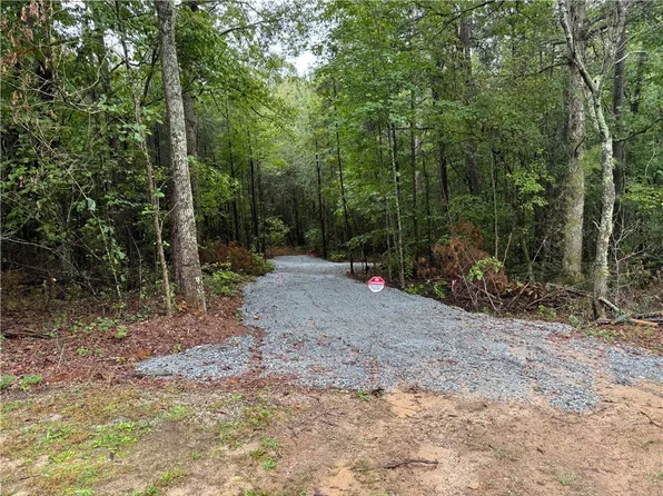 105 Cox Way, Westminster, SC 29693