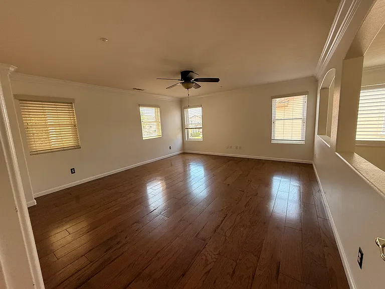 506 Rio Del Mar — Photo 3