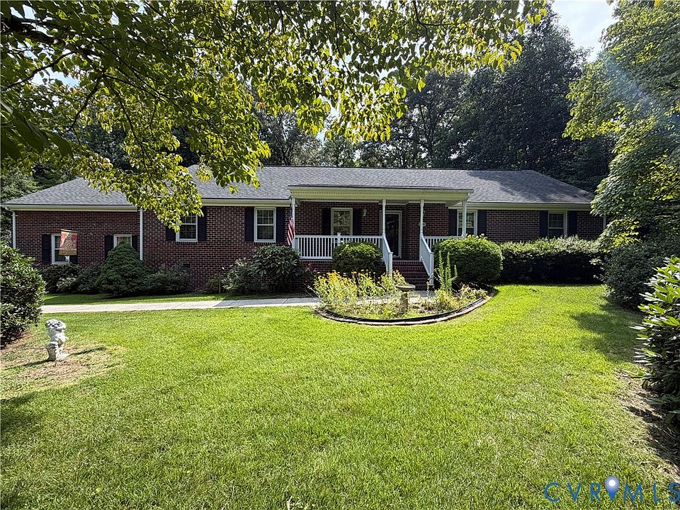 1st image of 3933 Dunraven Rd