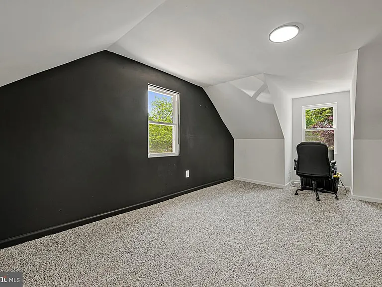 3704 Hamilton St — Photo 25