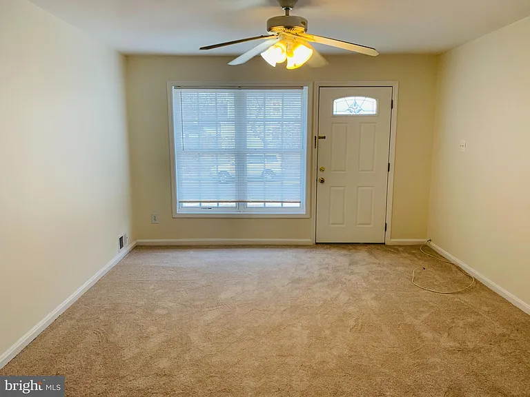 603 Pinewood Rd — Photo 3