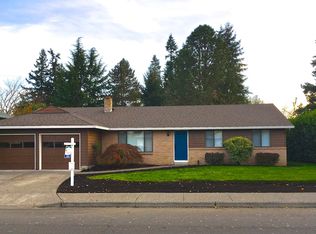 924 SW Willow Creek Dr, Beaverton, OR 97003