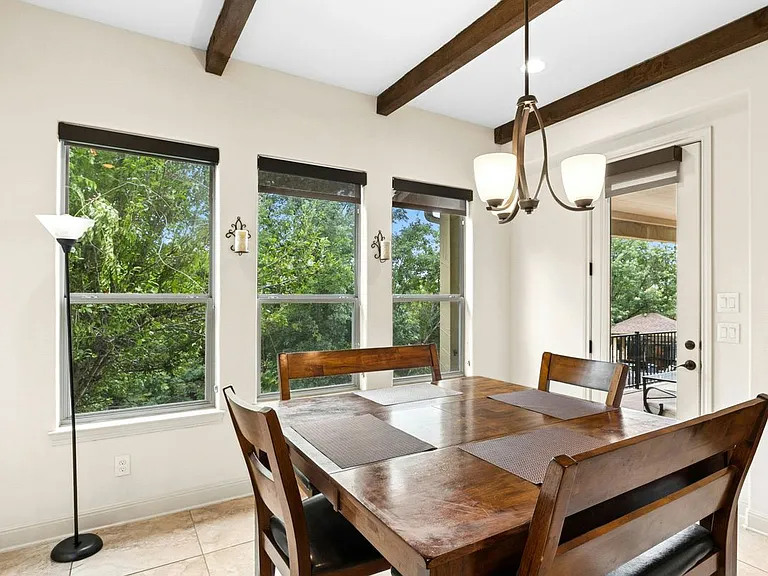 13001 Medina River Way — Photo 10