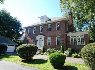 62 W Garden Rd, Larchmont, NY 10538