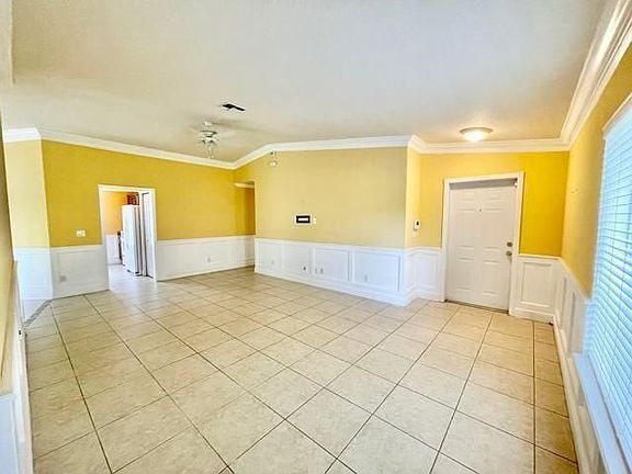2nd image of 2080 SW Marblehead Way