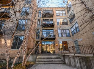 1330 W Madison St #212, Chicago, IL 60607
