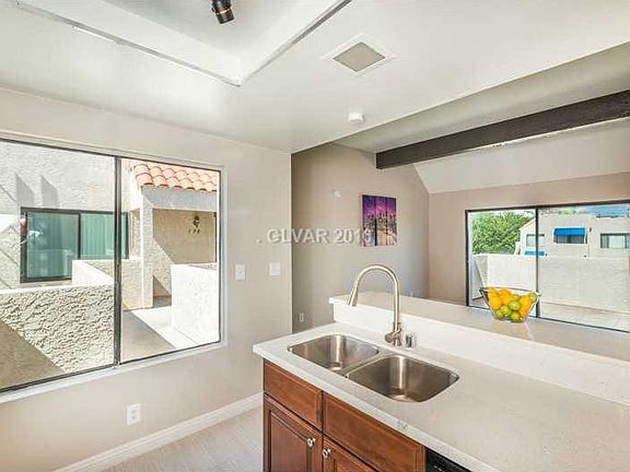 5th image of 4321 Gannet Cir Unit 200