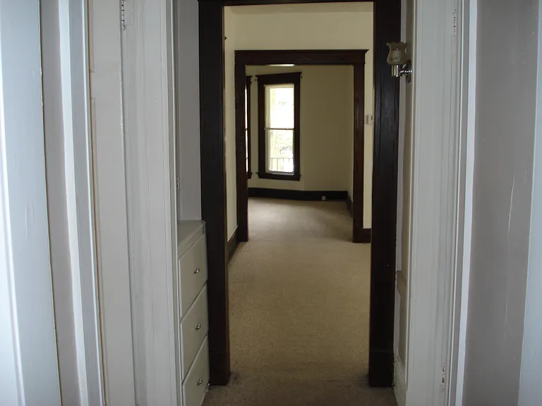 118 Russell St — Photo 22