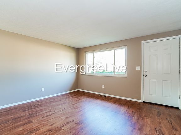 4th image of 2170 New Village Rd