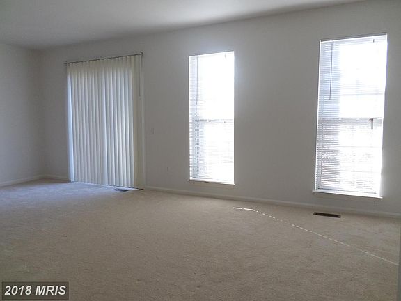 2nd image of 3743 Stepping Stone Ln
