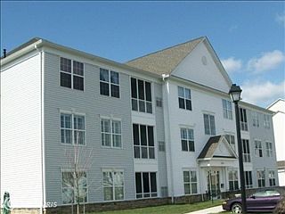 1st image of 1815 Selvin Dr Unit 202
