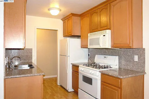 38500 Paseo Padre Pkwy #209 Photo 1 38500 Paseo Padre Pkwy #209 Photo 1