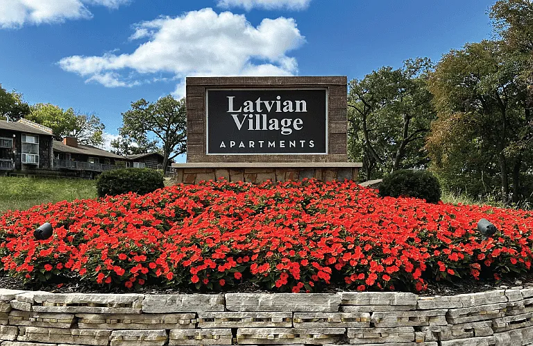 Latvian Village Apartments — Photo 1