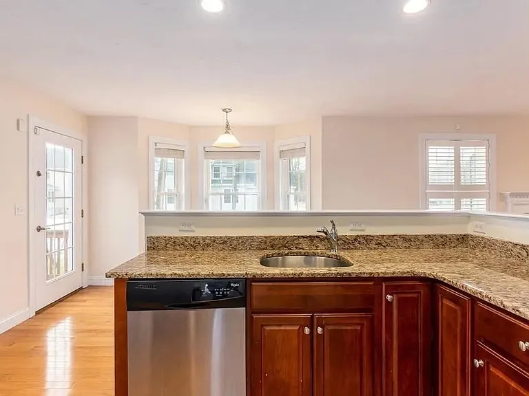 1 Aspen Ln — Photo 8