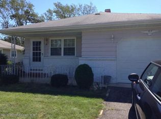 64 Guadeloupe Dr, Toms River, NJ