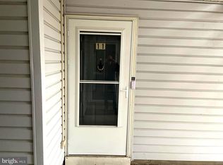 11 Aspen Ct, Hamilton, NJ 08619