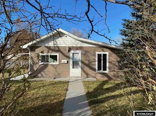 1226 S Cherry St, Casper, WY 82604