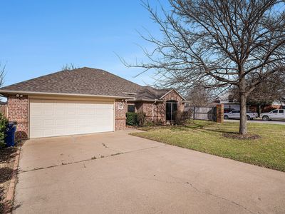 600 Crestmont Ct, Burleson, TX, 76028