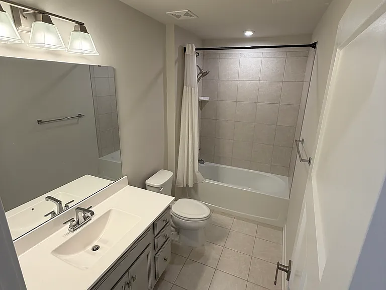 3601 Trillium Dr — Photo 38