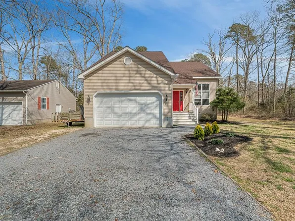 2325 Rudder Ct, Greenbackville, VA 23356