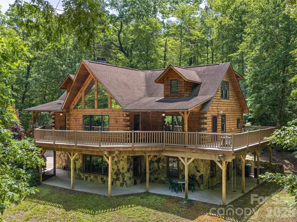 413 Green Hills Rd, Mill Spring, NC 28756