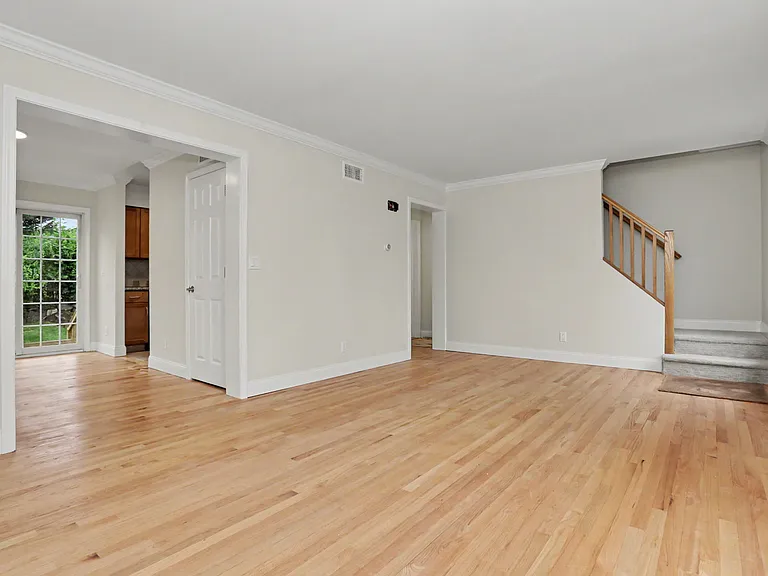 70 Ritch Ave #C — Photo 6
