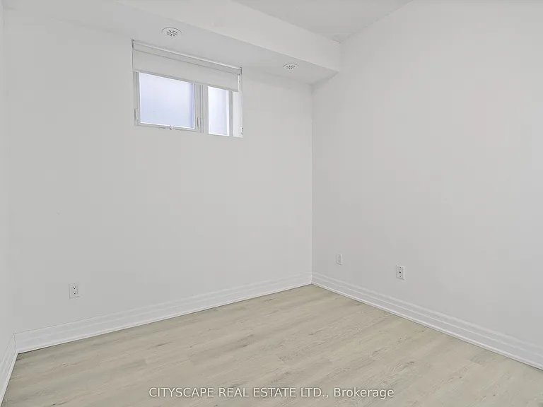 370 Wallace Ave #501 — Photo 26