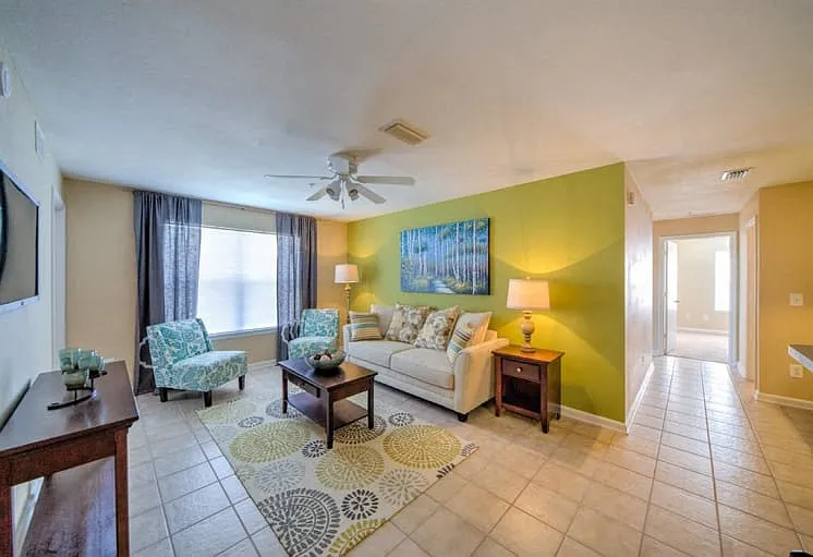 Thomas Chase Apartments — Photo 10