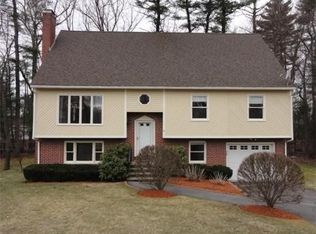 4 Clifford Rd, Burlington, MA 01803