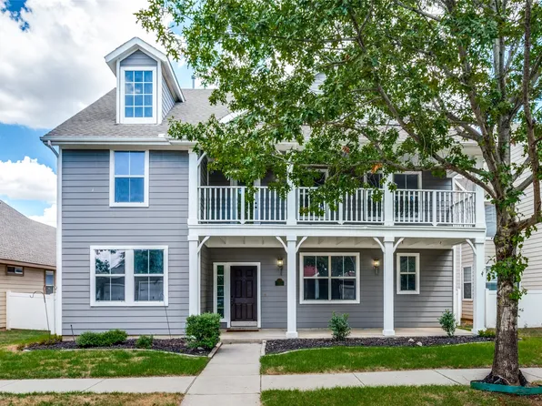 1610 Mary Ln, Aubrey, TX 76227