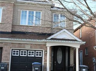 66 Sweet Clover Cres, Brampton, ON L6R 2Z9