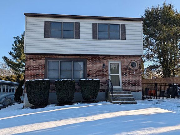 2nd image of 1 W Belair Rd