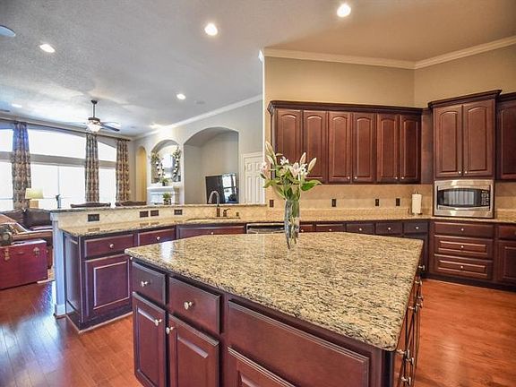 2nd image of 17531 Big Oaks Grv