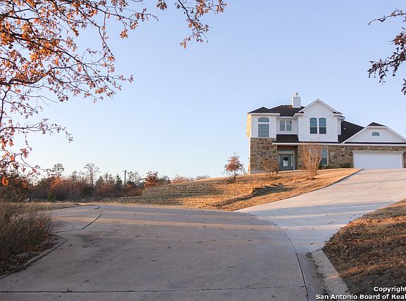 2nd image of 234 River Forest Dr