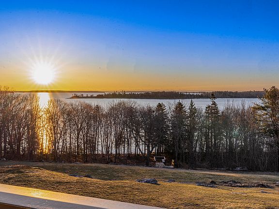 4th image of 153 Back Shore Road